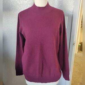 Banana Republic Medium Purple Long Sleeve Sweater